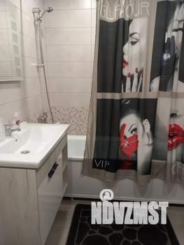 1-к квартира, посуточно, 43м2, 12/25 этаж