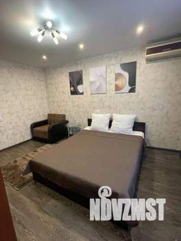 1-к квартира, посуточно, 37м2, 1/1 этаж