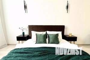 1-к квартира, посуточно, 38м2, 18/18 этаж