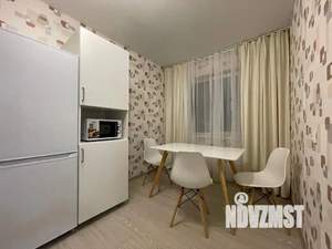 1-к квартира, посуточно, 37м2, 1/1 этаж