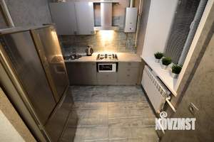 1-к квартира, посуточно, 46м2, 3/5 этаж