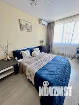 1-к квартира, посуточно, 42м2, 17/25 этаж