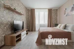 1-к квартира, посуточно, 40м2, 5/25 этаж