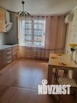 2-к квартира, посуточно, 76м2, 14/18 этаж