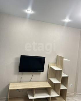 1-к квартира, на длительный срок, 41м2, 15/18 этаж