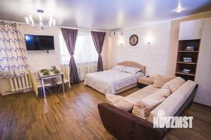 Студия квартира, посуточно, 40м2, 12/12 этаж