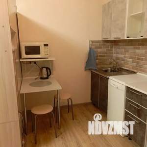 Студия квартира, посуточно, 32м2, 7/17 этаж