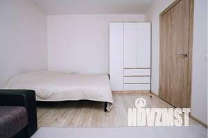 1-к квартира, посуточно, 45м2, 4/17 этаж