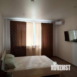 1-к квартира, посуточно, 38м2, 8/9 этаж