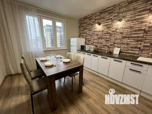 2-к квартира, посуточно, 60м2, 12/19 этаж