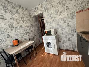 1-к квартира, посуточно, 33м2, 4/9 этаж
