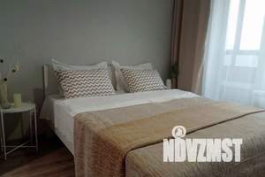 1-к квартира, посуточно, 25м2, 2/19 этаж