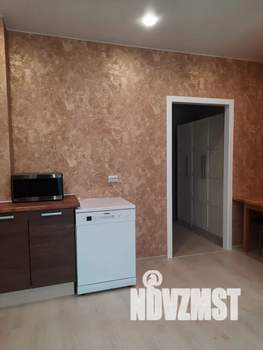 Студия квартира, посуточно, 28м2, 5/10 этаж