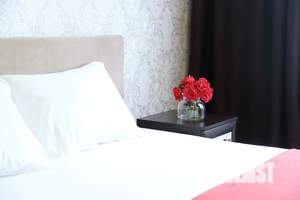 1-к квартира, посуточно, 48м2, 8/25 этаж