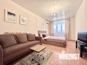 1-к квартира, посуточно, 43м2, 17/25 этаж