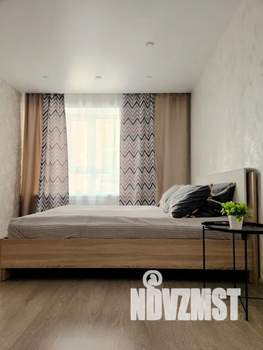 1-к квартира, посуточно, 32м2, 13/19 этаж