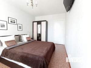 2-к квартира, посуточно, 60м2, 1/1 этаж