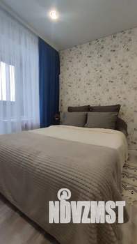 Студия квартира, посуточно, 28м2, 10/18 этаж