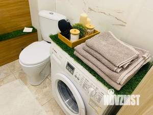 Студия квартира, посуточно, 40м2, 3/17 этаж