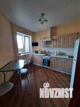 1-к квартира, посуточно, 37м2, 1/1 этаж