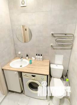 Студия квартира, посуточно, 25м2, 3/6 этаж