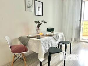 1-к квартира, посуточно, 52м2, 1/1 этаж