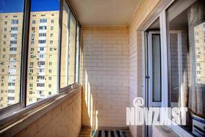 1-к квартира, посуточно, 43м2, 9/16 этаж