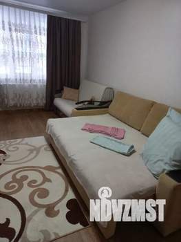 1-к квартира, посуточно, 38м2, 1/17 этаж