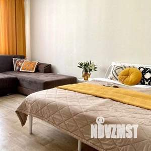 1-к квартира, посуточно, 36м2, 1/1 этаж