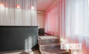 Студия квартира, посуточно, 42м2, 2/5 этаж