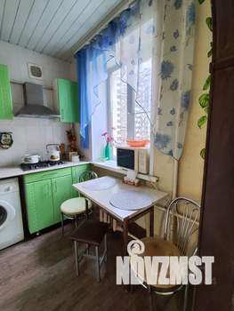 1-к квартира, посуточно, 35м2, 4/4 этаж