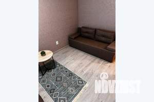 1-к квартира, посуточно, 38м2, 13/19 этаж