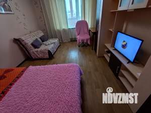 1-к квартира, посуточно, 41м2, 17/25 этаж
