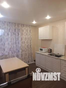 2-к квартира, посуточно, 69м2, 2/25 этаж