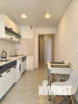 1-к квартира, посуточно, 32м2, 1/1 этаж