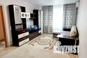 1-к квартира, посуточно, 36м2, 3/17 этаж