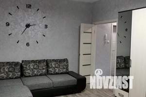 1-к квартира, посуточно, 42м2, 13/16 этаж