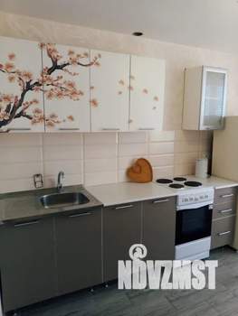 1-к квартира, посуточно, 37м2, 13/25 этаж