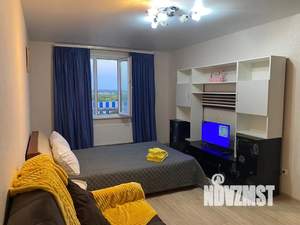 1-к квартира, посуточно, 38м2, 9/17 этаж