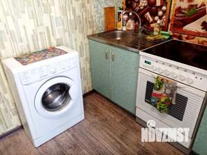 1-к квартира, посуточно, 42м2, 7/18 этаж