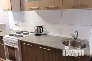 1-к квартира, посуточно, 48м2, 1/1 этаж