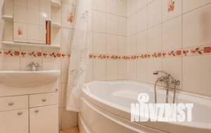 2-к квартира, посуточно, 53м2, 4/4 этаж