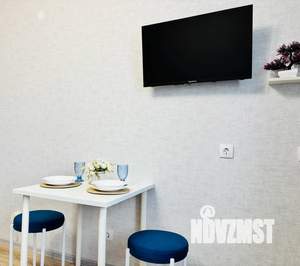 Студия квартира, посуточно, 25м2, 19/20 этаж