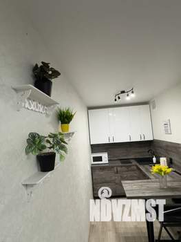 Студия квартира, посуточно, 35м2, 3/15 этаж