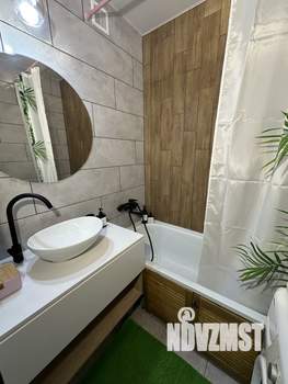 1-к квартира, посуточно, 38м2, 1/1 этаж