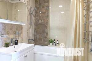 2-к квартира, посуточно, 67м2, 7/17 этаж