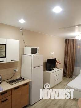 Студия квартира, посуточно, 25м2, 2/18 этаж