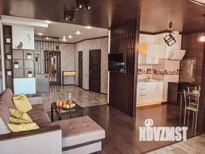 Студия квартира, посуточно, 65м2, 7/9 этаж