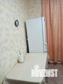 1-к квартира, посуточно, 38м2, 2/10 этаж