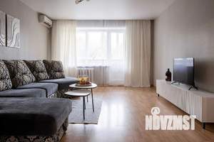 2-к квартира, посуточно, 80м2, 3/10 этаж